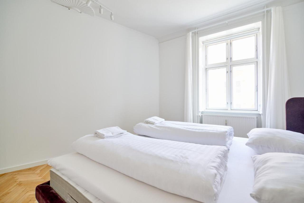 Xl Flat W 3 Bedrooms By Kings Garden In Cph City Copenhagen Exterior photo